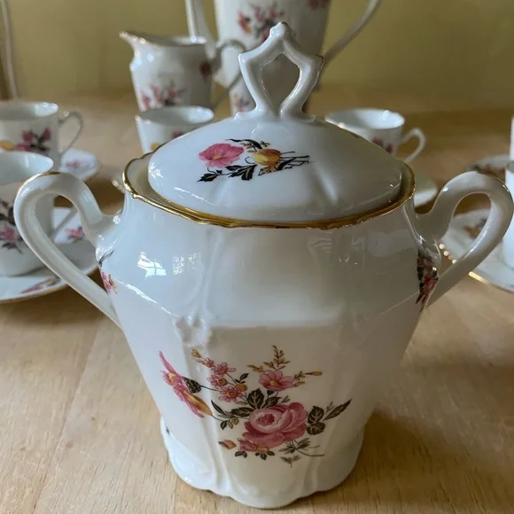 Limoges B et Cie porcelain coffee service circa 1965. 19 piece set - Picture 6 of 11